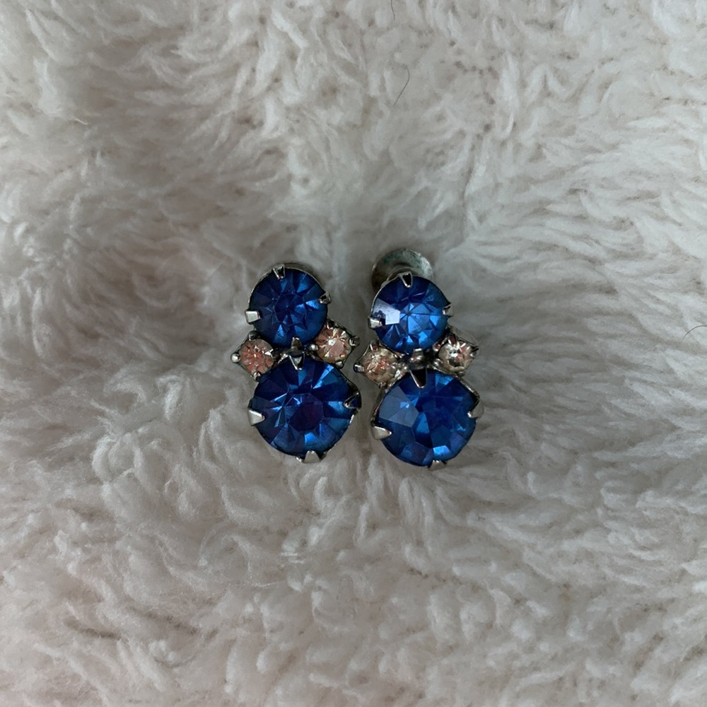 Stunning Vintage CORO Silver Tone and Rhinestone Earrings